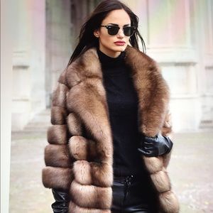 Meet your Posher, Denise